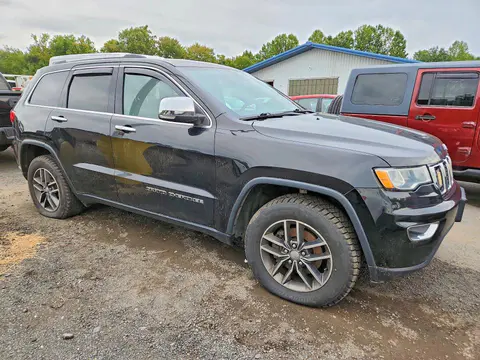 2017 Jeep Grand Cherokee VIN 1C4RJFBGXHC947557 фото 4
