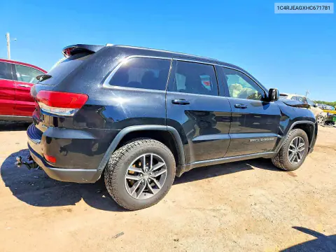 2017 Jeep Grand Cherokee Laredo VIN 1C4RJEAGXHC671781 фото 3