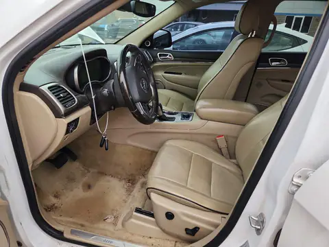 1C4RJFCG4HC684867 — 2017 Jeep Grand Cherokee, фото 7 с аукциона Copart, Механические повреждения