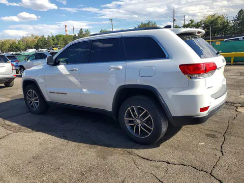 2018 Jeep Grand Cherokee VIN 1C4RJFAG3JC235317 фото 2