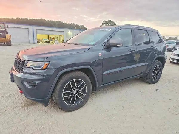 1C4RJFLG6JC268258 — 2018 Jeep Grand Cherokee, Задняя часть (Rear End), фото до ремонта