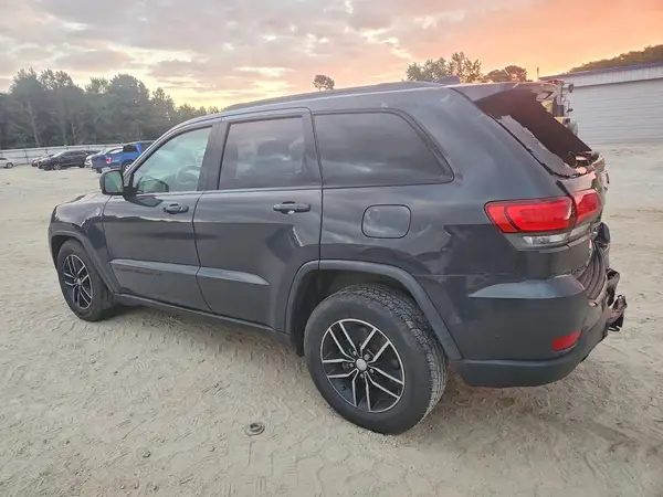 1C4RJFLG6JC268258 — 2018 Jeep Grand Cherokee, фото 2 с аукциона Copart 06.10.2026, Задняя часть