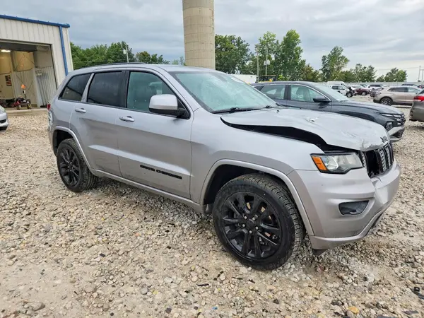 1C4RJFAG6JC202814 — 2018 Jeep Grand Cherokee, фото 4 с аукциона Copart, Передняя часть