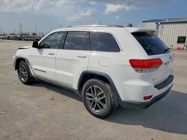 1C4RJEAG5JC430393 — 2018 Jeep Grand Cherokee, фото 2 с аукциона Copart, Передняя часть