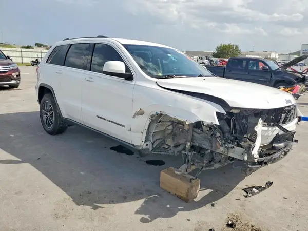 1C4RJEAG5JC430393 — 2018 Jeep Grand Cherokee, фото 4 с аукциона Copart, Передняя часть