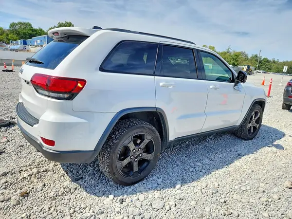 2018 JEEP GRAND CHEROKEE VIN 1C4RJFAG1JC499894 фото 3