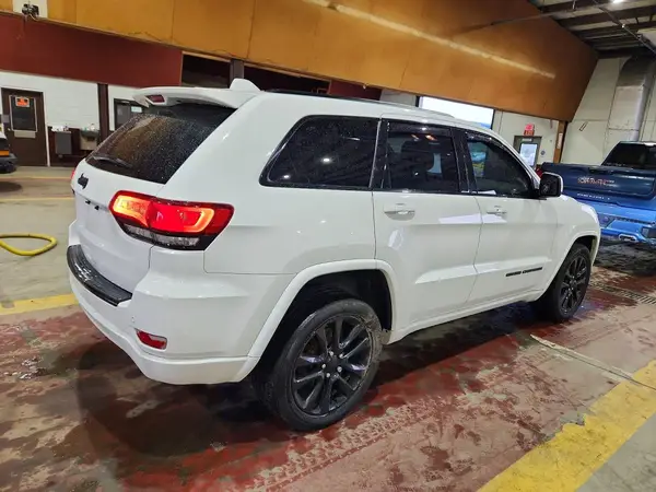 2018 JEEP GRAND CHEROKEE VIN 1C4RJFAG3JC388831 фото 3