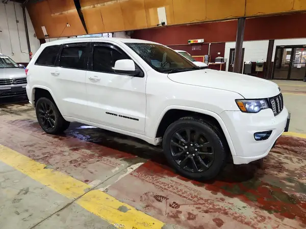 2018 JEEP GRAND CHEROKEE VIN 1C4RJFAG3JC388831 фото 4