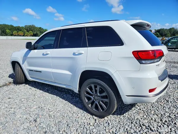 1C4RJECG7JC428724 — 2018 Jeep Grand Cherokee, фото 2 с аукциона Copart, Передняя часть