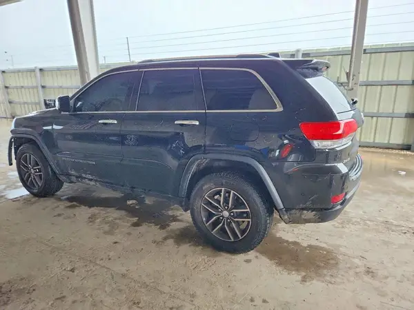 1C4RJFBG5JC454990 — 2018 Jeep Grand Cherokee, фото 2 с аукциона Copart, Передняя часть