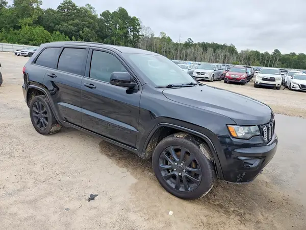 1C4RJEAG4JC429994 — 2018 Jeep Grand Cherokee, фото 4 с аукциона Copart, Передняя часть