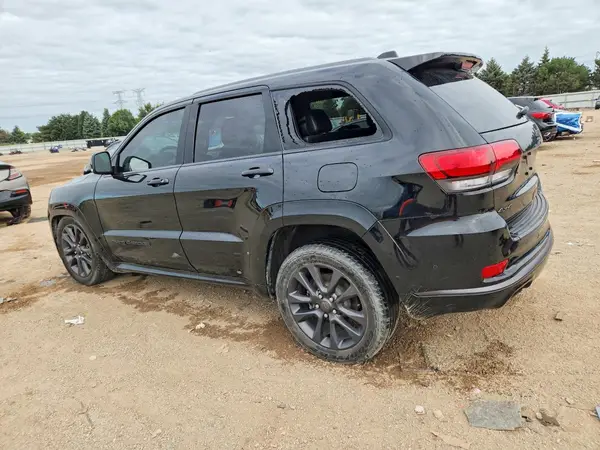 1C4RJFCG6JC215091 — 2018 Jeep Grand Cherokee, фото 2 с аукциона Copart, Вандализм