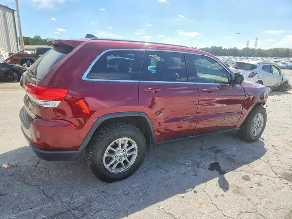 1C4RJEAG7JC344549 — 2018 Jeep Grand Cherokee, фото 3 с аукциона Copart, Передняя часть