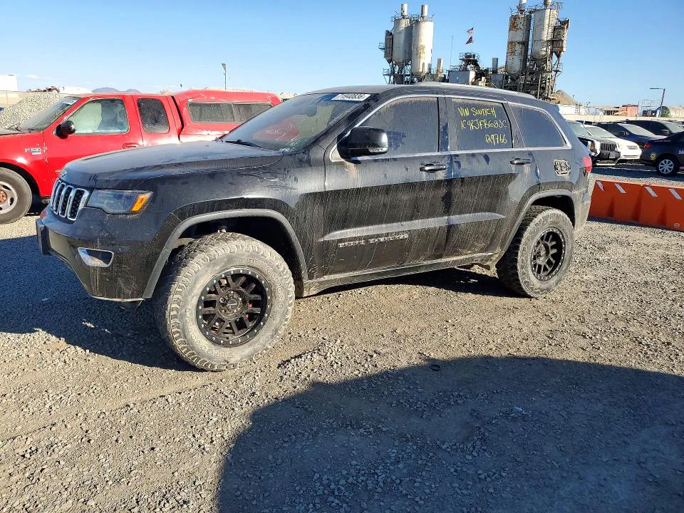 2018 Jeep Grand Cherokee VIN 1C4RJFBG8JC129766 фото 1