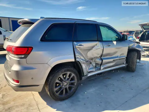 2018 Jeep Grand Cherokee Overland VIN 1C4RJECG7JC442641 фото 3