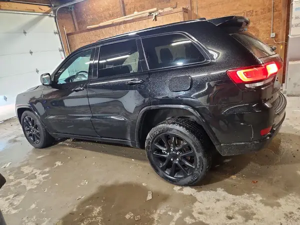 1C4RJFAG3KC778331 — 2019 Jeep Grand Cherokee, фото 2 с аукциона Copart, Передняя часть