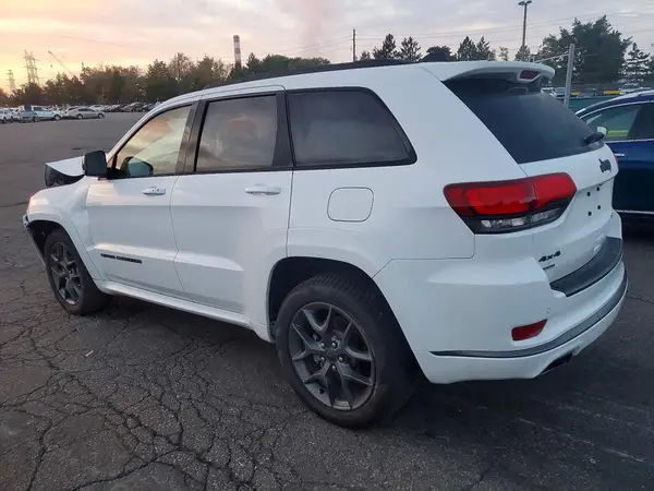 1C4RJFBT1LC386364 — 2020 Jeep Grand Cherokee, фото 2 с аукциона Copart 06.10.2026, Передняя часть