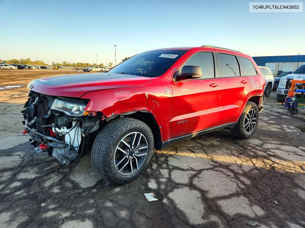 2020 Jeep Grand Cherokee Trailhawk VIN 1C4RJFLT6LC443852 фото 1