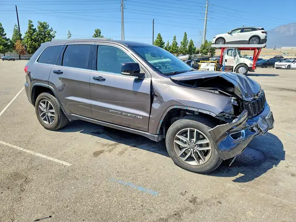 1C4RJFBG3MC698156 — 2021 Jeep Grand Cherokee, фото 4 с аукциона Copart, Передняя часть