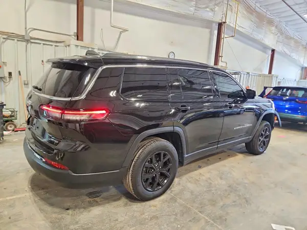 1C4RJKBG3M8205040 — 2021 Jeep Grand Cherokee, фото 3 с аукциона Copart, Передняя часть