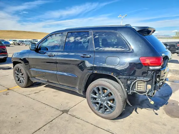1C4RJFAG3MC515260 — 2021 Jeep Grand Cherokee, фото 2 с аукциона Copart 05.10.2026, Передняя часть