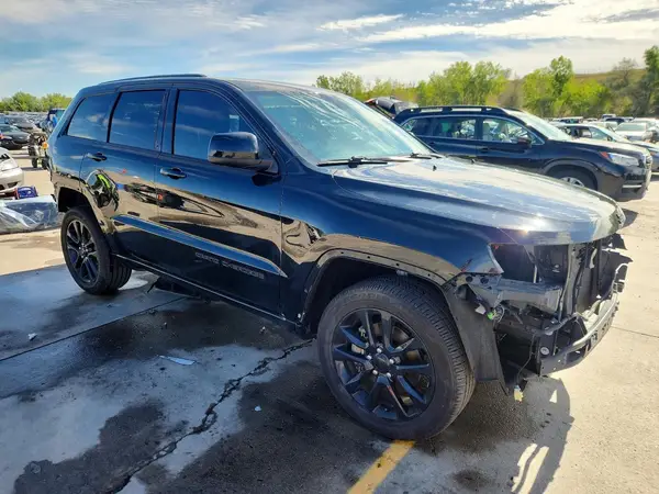 1C4RJFAG3MC515260 — 2021 Jeep Grand Cherokee, фото 4 с аукциона Copart 05.10.2026, Передняя часть