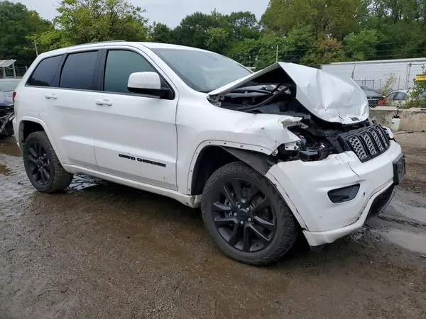 1C4RJFAG2MC810186 — 2021 Jeep Grand Cherokee, фото 4 с аукциона Copart, Передняя часть