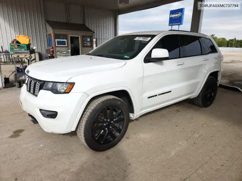 2021 Jeep Grand Cherokee Laredo VIN 1C4RJFAGXMC737794 фото 1