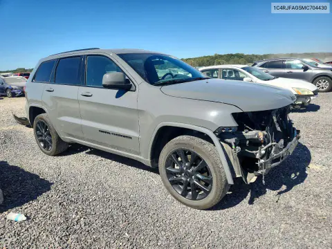 2021 Jeep Grand Cherokee Laredo VIN 1C4RJFAG5MC704430 фото 4