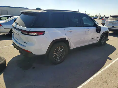 2022 Jeep Grand Cherokee VIN 1C4RJYC66N8760056 фото 3