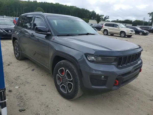 1C4RJHCG1N8610817 — 2022 Jeep Grand Cherokee, фото 4 с аукциона Copart 13.10.2026, Задняя часть