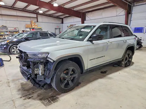 1C4RJHAG7P8765670 — 2023 Jeep Grand Cherokee, Передняя часть (Front End), фото до ремонта