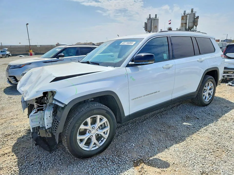 2023 Jeep Grand Cherokee VIN 1C4RJKBG8P8796468 фото 1