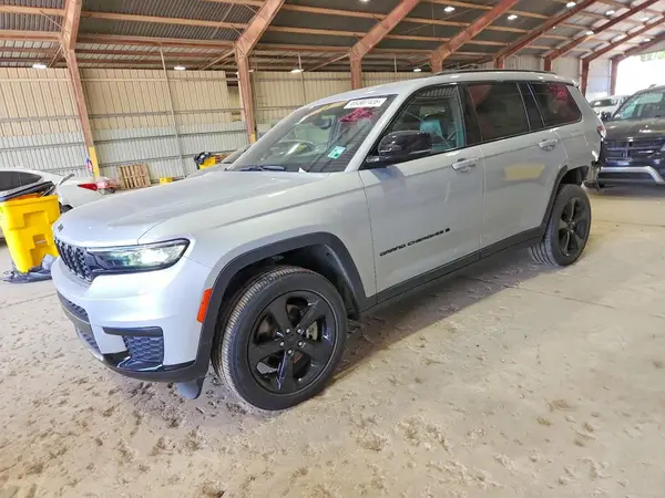 1C4RJJAG9P8742995 — 2023 Jeep Grand Cherokee, Задняя часть (Rear End), фото до ремонта
