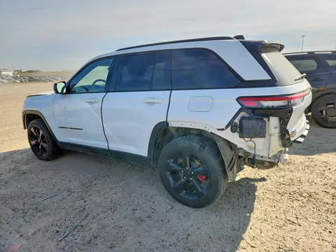2023 Jeep Grand Cherokee VIN 1C4RJHAG9PC551521 фото 2