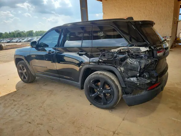 1C4RJGAG5PC647785 — 2023 Jeep Grand Cherokee, фото 2 с аукциона Copart, Задняя часть