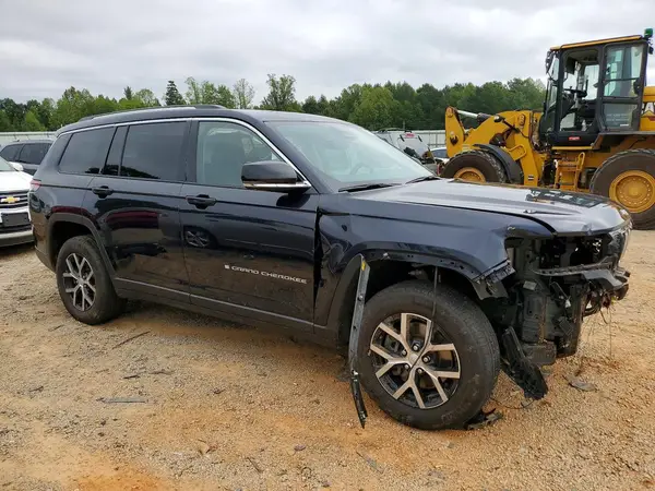1C4RJKBG5P8840541 — 2023 Jeep Grand Cherokee, фото 4 с аукциона Copart, Передняя часть
