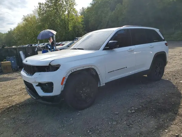 1C4RJHAG8RC233022 — 2024 Jeep Grand Cherokee, Задняя часть (Rear End), фото до ремонта