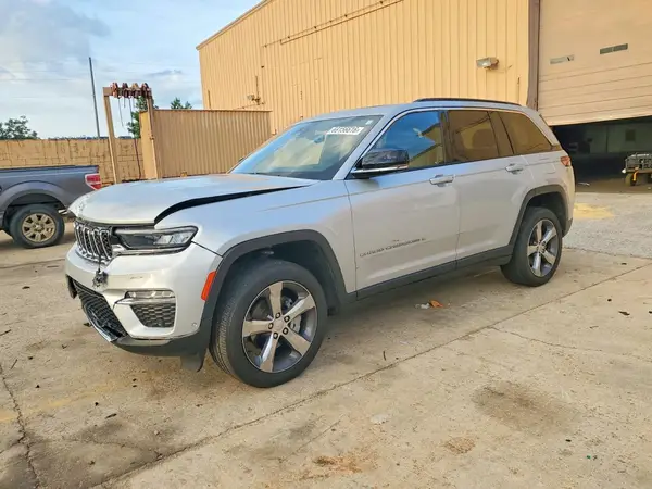 1C4RJHBG4RC260460 — 2024 Jeep Grand Cherokee, Передняя часть (Front End), фото до ремонта