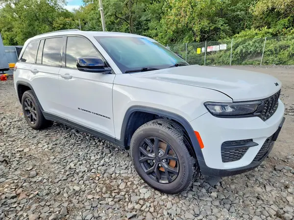 1C4RJGAG3RC243614 — 2024 Jeep Grand Cherokee, фото 4 с аукциона Copart, Подтопление