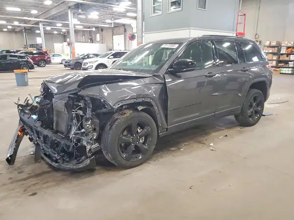 1C4RJHAG1RC160334 — 2024 Jeep Grand Cherokee, Передняя часть (Front End), фото до ремонта