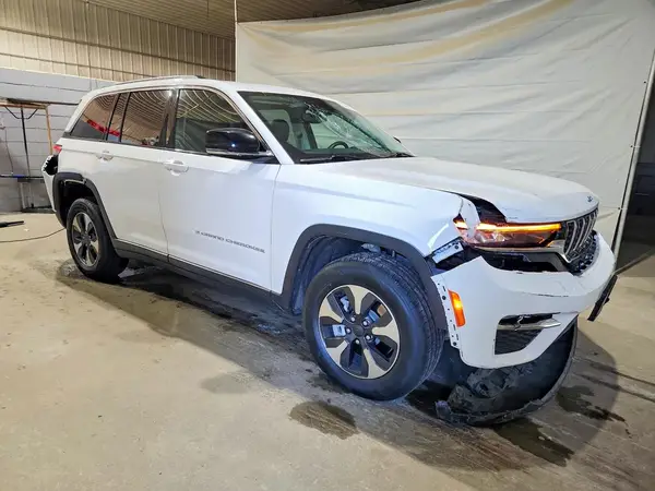 2024 JEEP GRAND CHEROKEE VIN 1C4RJYB60RC720981 фото 4