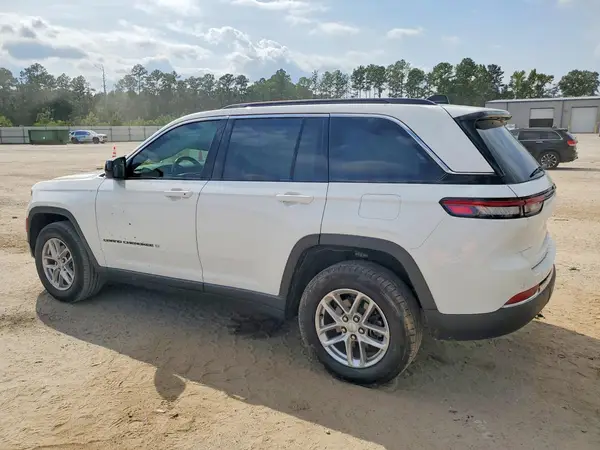 1C4RJGAG5SC323020 — 2025 Jeep Grand Cherokee, фото 2 с аукциона Copart, Передняя часть