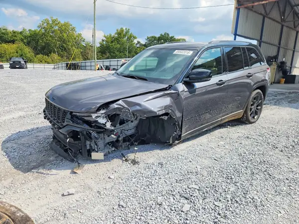 1C4RJHBG3S8789357 — 2025 Jeep Grand Cherokee, Передняя часть (Front End), фото до ремонта