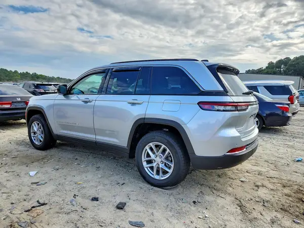 1C4RJHAG8SC350699 — 2025 Jeep Grand Cherokee, фото 2 с аукциона Copart, Передняя часть