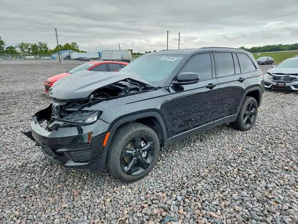1C4RJHAG0SC301688 — 2025 Jeep Grand Cherokee, Передняя часть (Front End), фото до ремонта