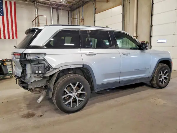1C4RJHBG9SC347227 — 2025 Jeep Grand Cherokee, фото 3 с аукциона Copart, Задняя часть