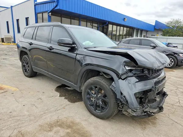 1C4RJKAG4S8640180 — 2025 Jeep Grand Cherokee, фото 4 с аукциона Copart, Передняя часть