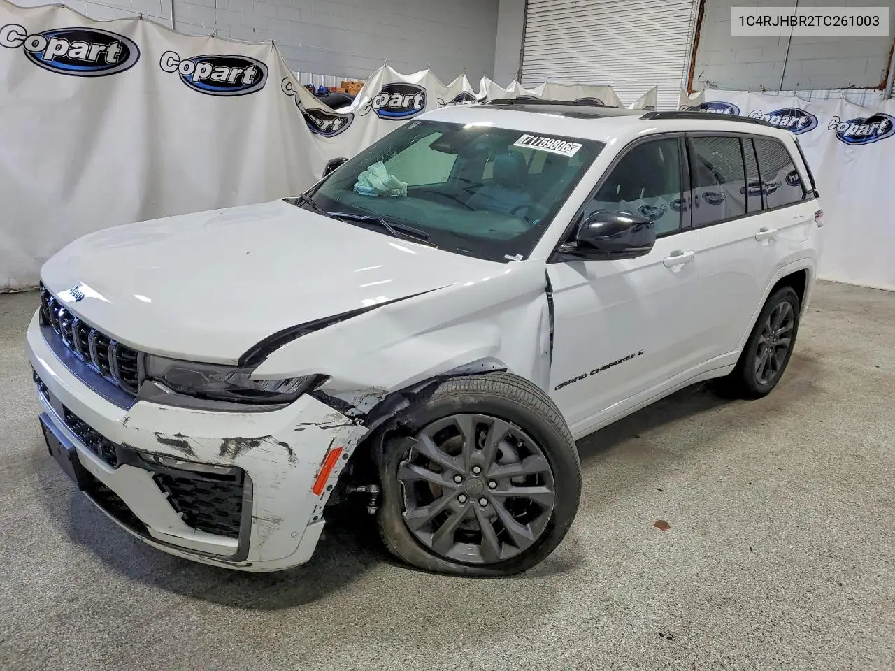 2026 Jeep Grand Cherokee Limited VIN 1C4RJHBR2TC261003 фото 1