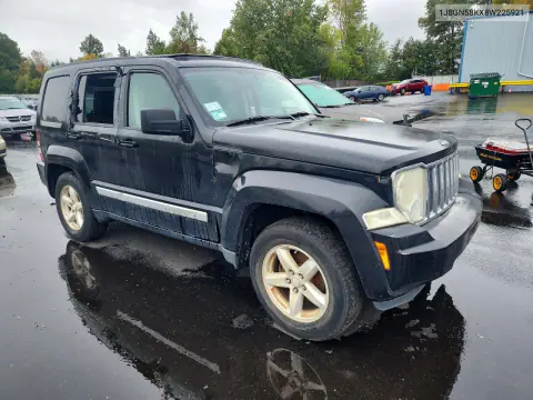 2008 Jeep Liberty Limited VIN 1J8GN58KX8W225921 фото 4